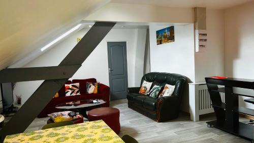 Laroche-Saint-Cydroine Apartment | Oceanfront Retreat: LE TEMPS DUNE PAUSE Awaits You