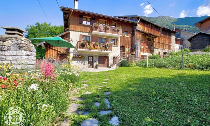 Valmorel House | Pet-Friendly Retreat at Le Tetras in Valmorel