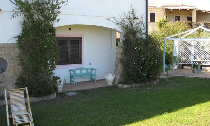 Isola di Capo Rizzuto Villa | Discover Le Tre Rose Mare: Pet-Friendly Oceanfront Escape