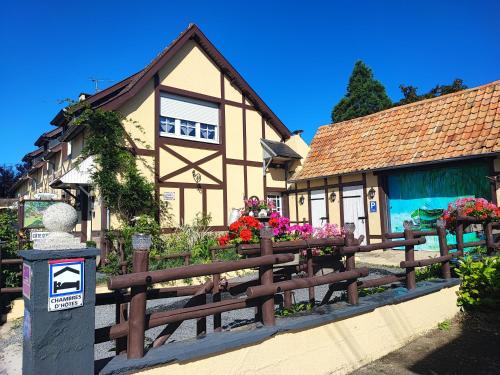 Neufchatel-Hardelot House | Discover Le Vieux Logis: Family-Friendly with Great Dining