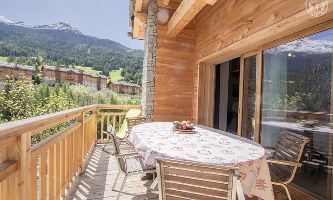 Val Cenis House | Cozy Stay at Le Vieux Moulin with Family-Friendly Amenities