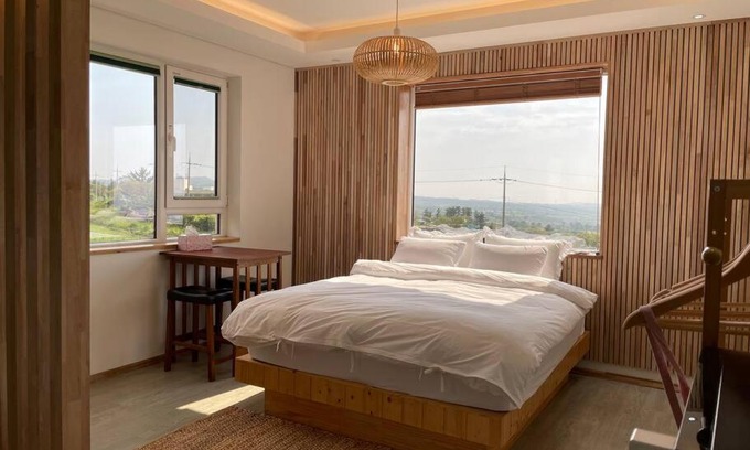 Aewol House | Oceanfront Retreat at Le Village Aewol - Guest Rated 8.5/10
