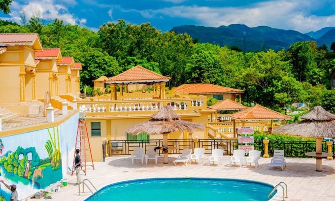Ennery Hotel | Family-Friendly Getaway at Le Village d'Ennery with Pool