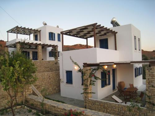 Lipsoi Villa | Top-Rated Le Villette: Family and Pet-Friendly Retreat