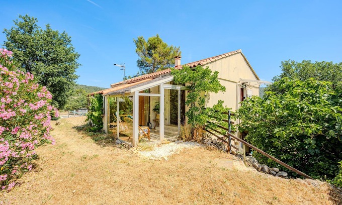 Gareoult Apartment | Le Vivier - Maison Climatisée avec Piscine
