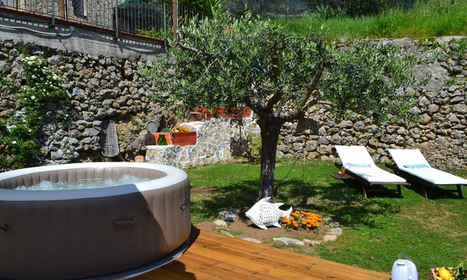 Pucara Villa | Experience Le Volte Antiche with Oceanfront Spa Retreat