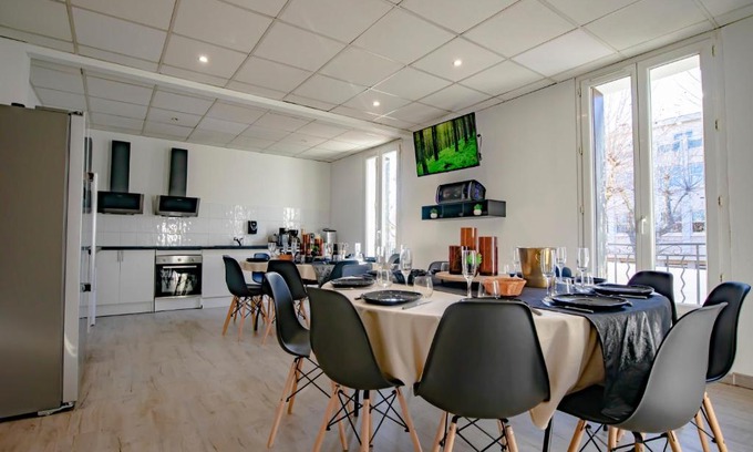 Clermont-l'Herault Apartment | Discover Le Work&Play: Perfect for Seminars and Vacations
