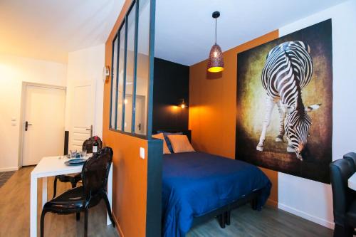 Saint-Roch - Badouillere - Chavanelle Apartment | Chic Stay at Le Zèbre: Pet-Friendly with Breakfast Included