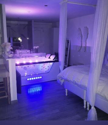 Talant Apartment | Explore Unique Stays at Le20B - Your Getaway Awaits