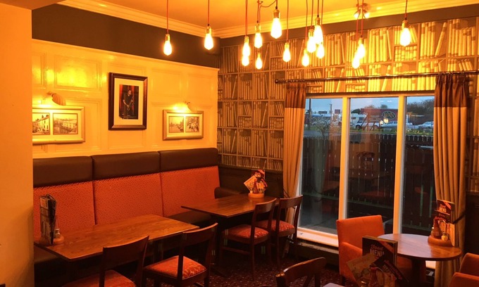 Whitestake Hotel | Lea Gate: Family-Friendly Stay with On-Site Dining