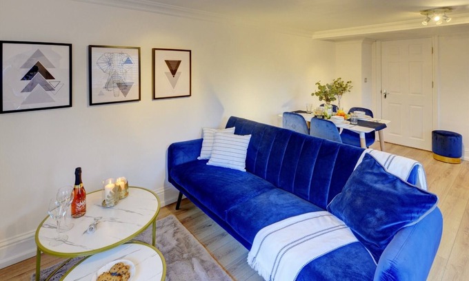 Leamington Spa Apartment | Relaxing Leamington Spa Warwick Place Apartments Await