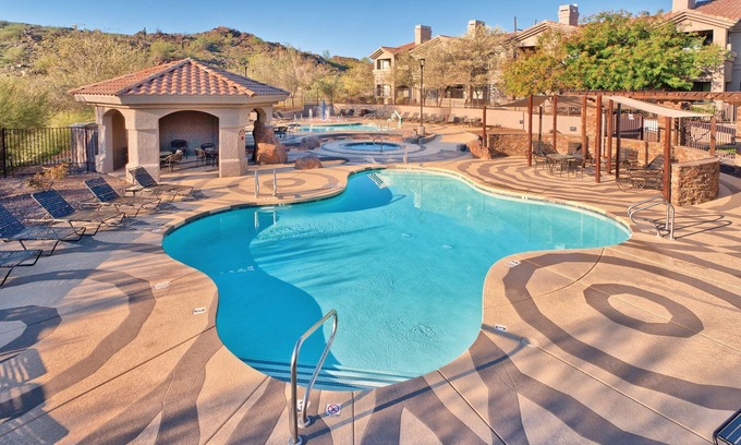 Ahwatukee Foothills Resort | Discover American Indian Arts & Culture at Our Hotel