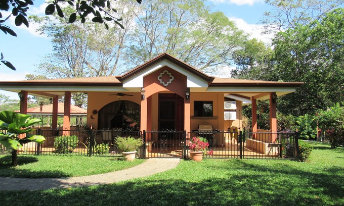 San Mateo House | Escape to a Winter Paradise in Costa Rica - Rated 10/10