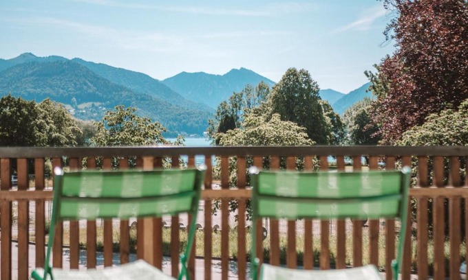 Bad Wiessee Hotel | Discover LEDA AM ECK: Pet-Friendly Oceanfront Retreat