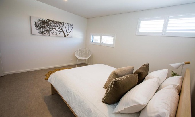 Gracetown House | Discover Lefties @ The Bay: Family-Friendly Escape in Gracetown