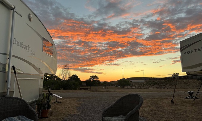 Farmington House | Convenient Stay Near Pinon Hills Golf Course & Quality Waters