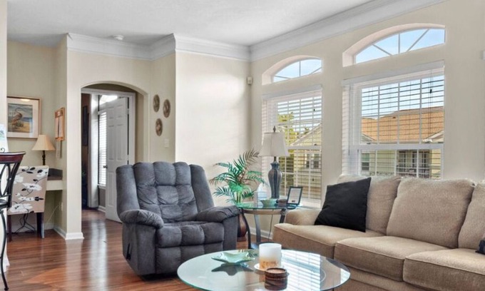Gulfport Villa | Oceanfront Sea Oats Retreat 704 with Pool & Spa Amenities