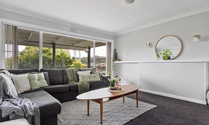 Legana House | Welcome to Legana Lodge - Your Ideal Family Retreat