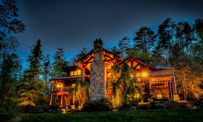Ellijay Cabin | Explore Legend: 100 Acres of Nature and Relaxation in Georgia