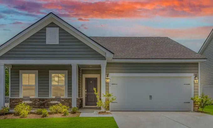 Red Hill House | Golf Haven at Legends Golf - Perfect Myrtle Beach Getaway