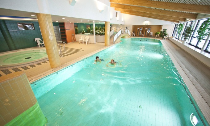 Salo Hotel | Discover Lehmirannan lomakeskus: Pool, Spa & Family Fun