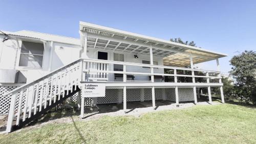 Yamba House | Guest Rated: Leightons Cottage - Family-Friendly Retreat