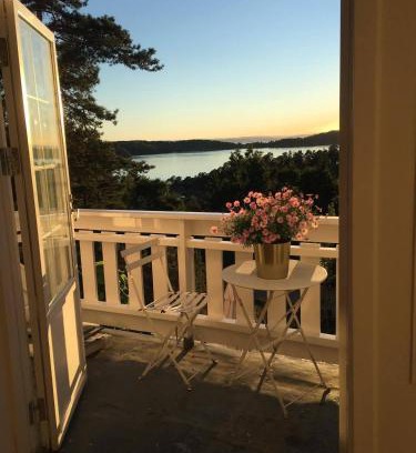 Son Apartment | Scenic Son Apartment with Ocean View & Spa Access