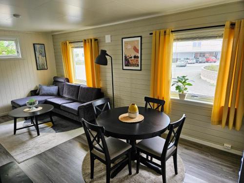 Svolvaer Apartment | Guest Rated: 9.8 - Central Svolvær Apartment for Families