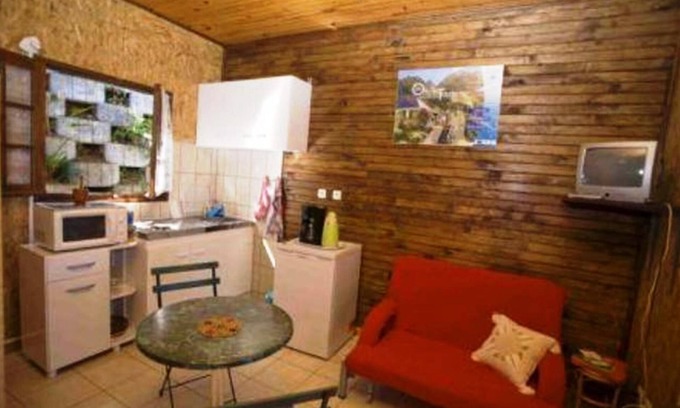Bras de Pontho House | Relaxing Ocean View Cottages with Pool and Spa Amenities
