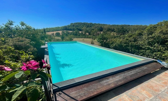 San Brizio Villa | Relaxing Villa with Pool and Scenic Views for 12 Guests