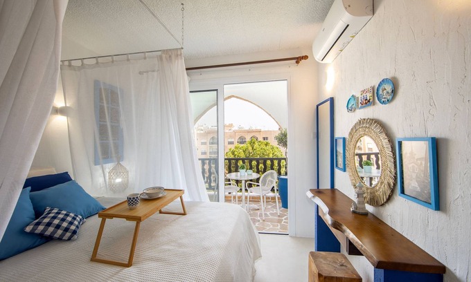 Germasogeia Apartment | Lemnos Suite: Cozy 1-Bedroom Steps from the Beach