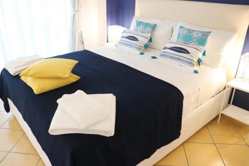 Posillipo House | Pet-Friendly Lemon Suite with Breakfast & Top Guest Ratings