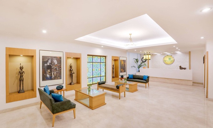 Industrial Area Phase I Hotel | Explore Lemon Tree Hotel, Chandigarh with Pool & Spa Access
