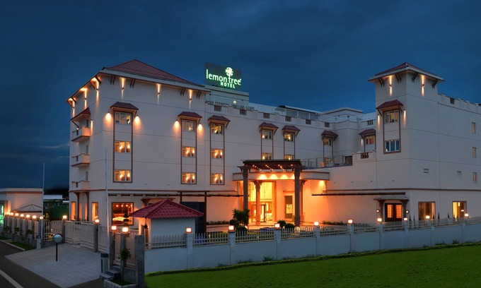 Coimbatore Hotel | Discover Lemon Tree Hotel Coimbatore: Family-Friendly Retreat