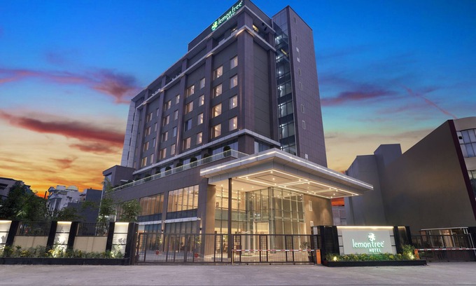 Jhansi Hotel | Lemon Tree Hotel Jhansi