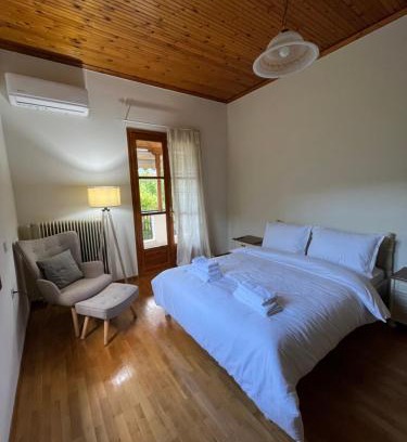 Leonidio House | Charming Lemon Tree House: 9.7/10 Guest Rated, Family-Friendly