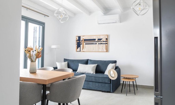 Lipsoi House | Discover Lemon Tree Lipsi House: Family-Friendly Retreat