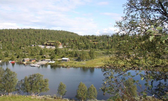 Vaga Hotel | Experience Lemonsjø Fjellstue: Pet Friendly with Hot Tub
