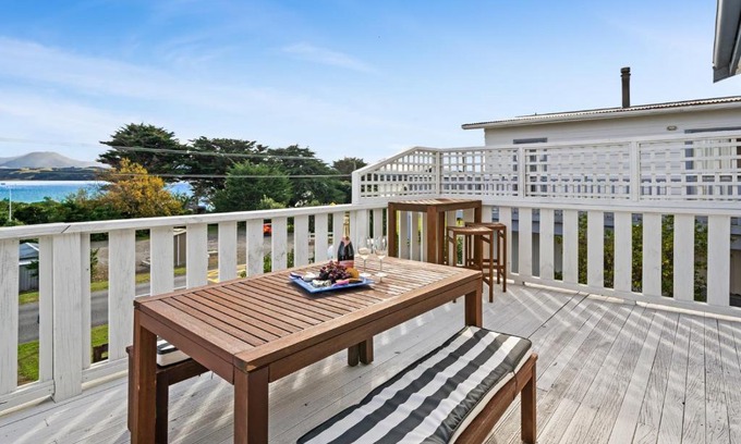 Palliser Bay House | Family-Friendly Lendale Bach at Lake Ferry Getaway
