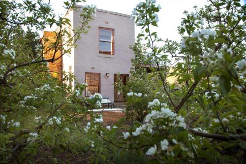 Barrydale Bed & Breakfast | Child-Friendly Retreat at Lentelus Farmstay - Rated 9.4/10