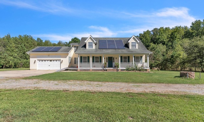 Bel Alton Villa | Leo Farm Villa - Idyllic Country Retreat with Breakfast Included