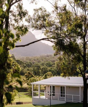 Pokolbin Hotel | Experience Comfort at Leogate Estate Villas - Rated 9.2/10