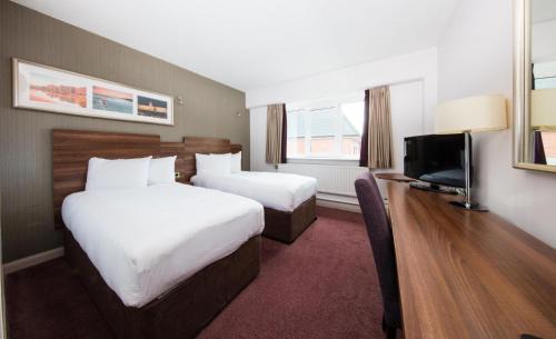 Cork City Centre Hotel | Discover Comfort at Leonardo Hotel Cork - 4 Star Rating
