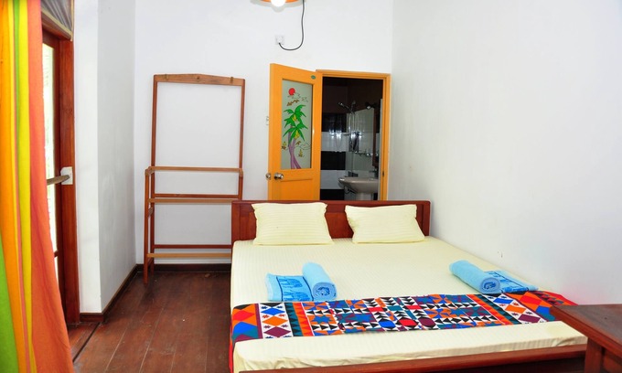 Yodakandiya House | Budget-Friendly Leopard City Hostel Near Yala National Park