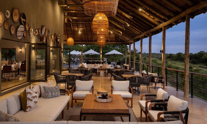 Skukuza Hotel | Exquisite Leopard Sands Retreat Near Kruger Park