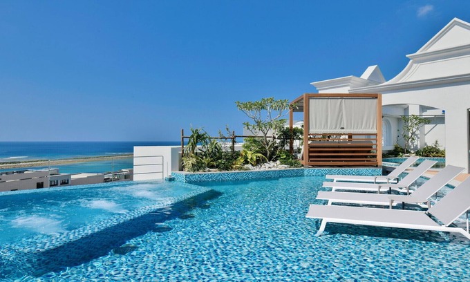 Mihama Hotel | Relax at Lequ Okinawa Chatan Spa & Resort - 4 Star Retreat