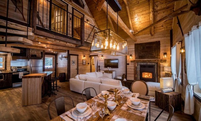 La Malbaie Ski Chalet | Relax at Les 3 Cavaliers - Spa Chalets in Canada