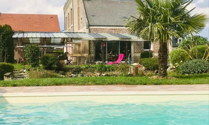 Roye Bed & Breakfast | Oceanfront Getaway at Les 3 Tilleuls - Rated 8.7/10