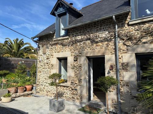 Binic-Etables-sur-Mer House | Les Alizés - longère rénové