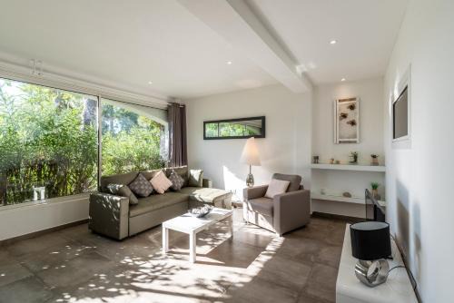 Cala Rossa Apartment | Pet-Friendly Retreat at Les Arcades de Cala Rossa
